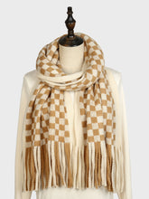 Checkerboard plaid scarf Sai Feel